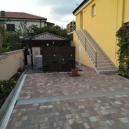 Studio Apartman Giardino * Vir